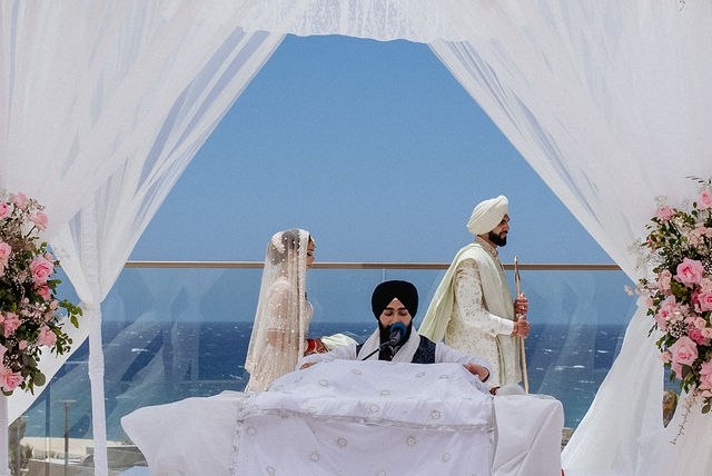 Grace and Karan’s beachfront Anand Karaj in Los Cabos