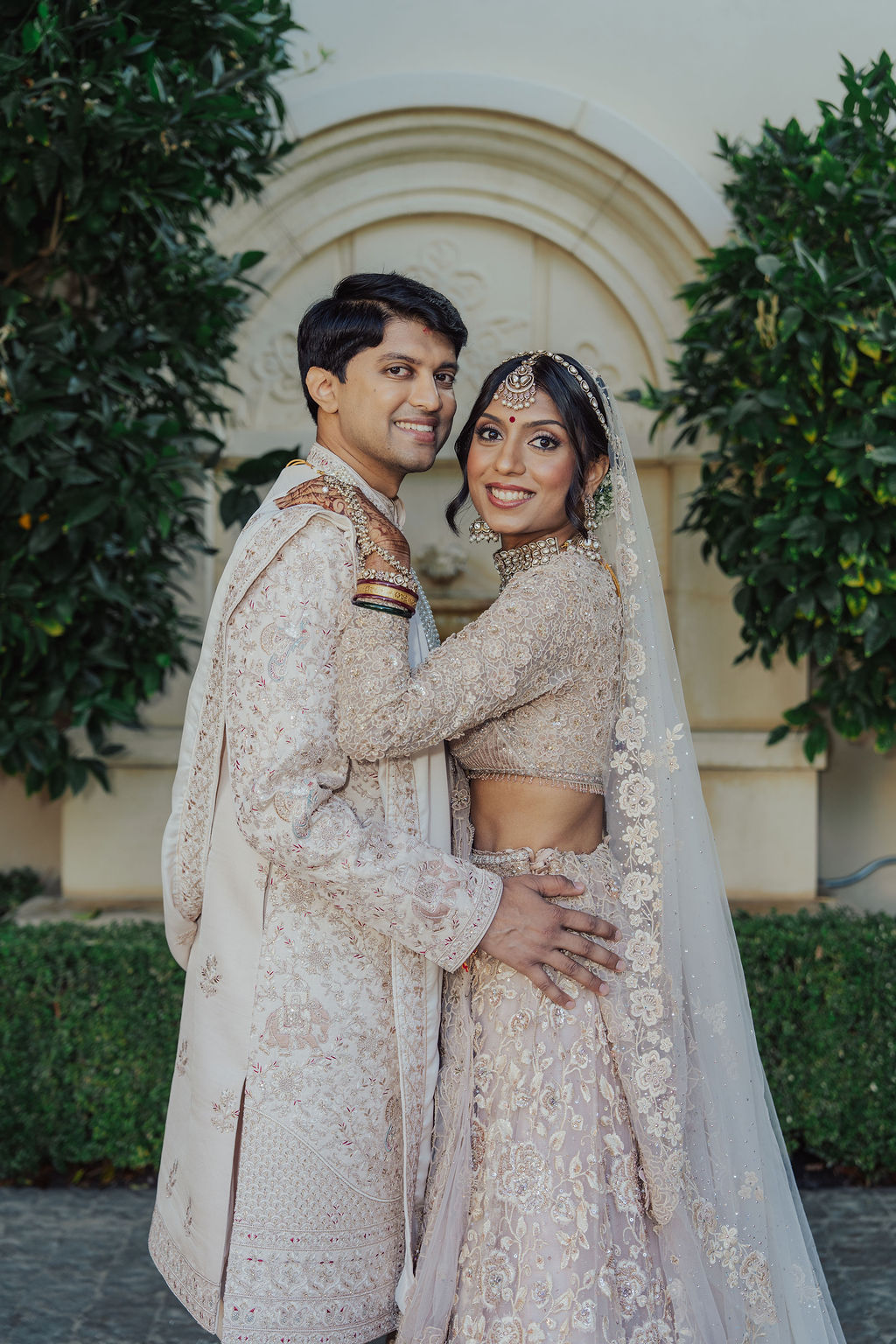 Zohal and Jairam together in their Gujarati wedding attire